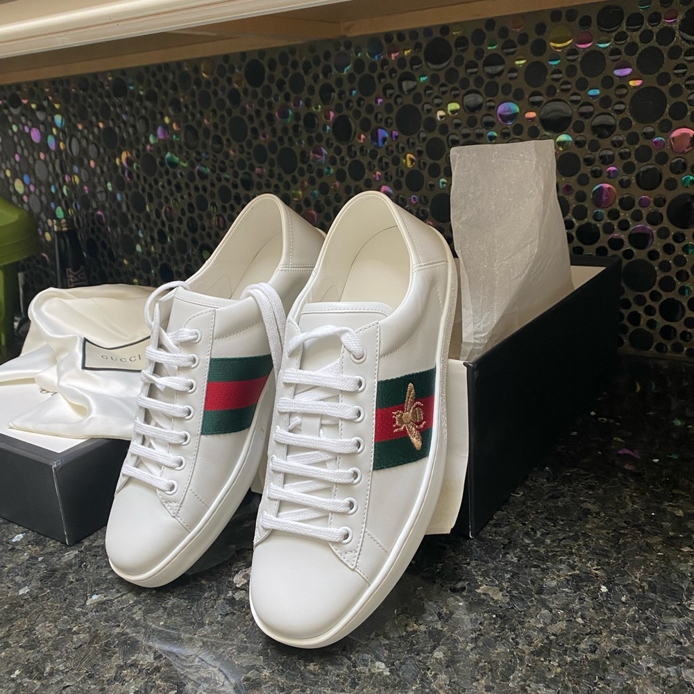 Brand new authentic Gucci shoes